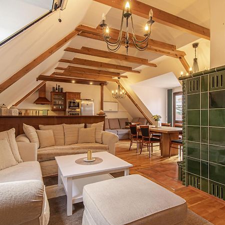 Ferienwohnung Historicky Dum U Lazni Třeboň Exterior foto