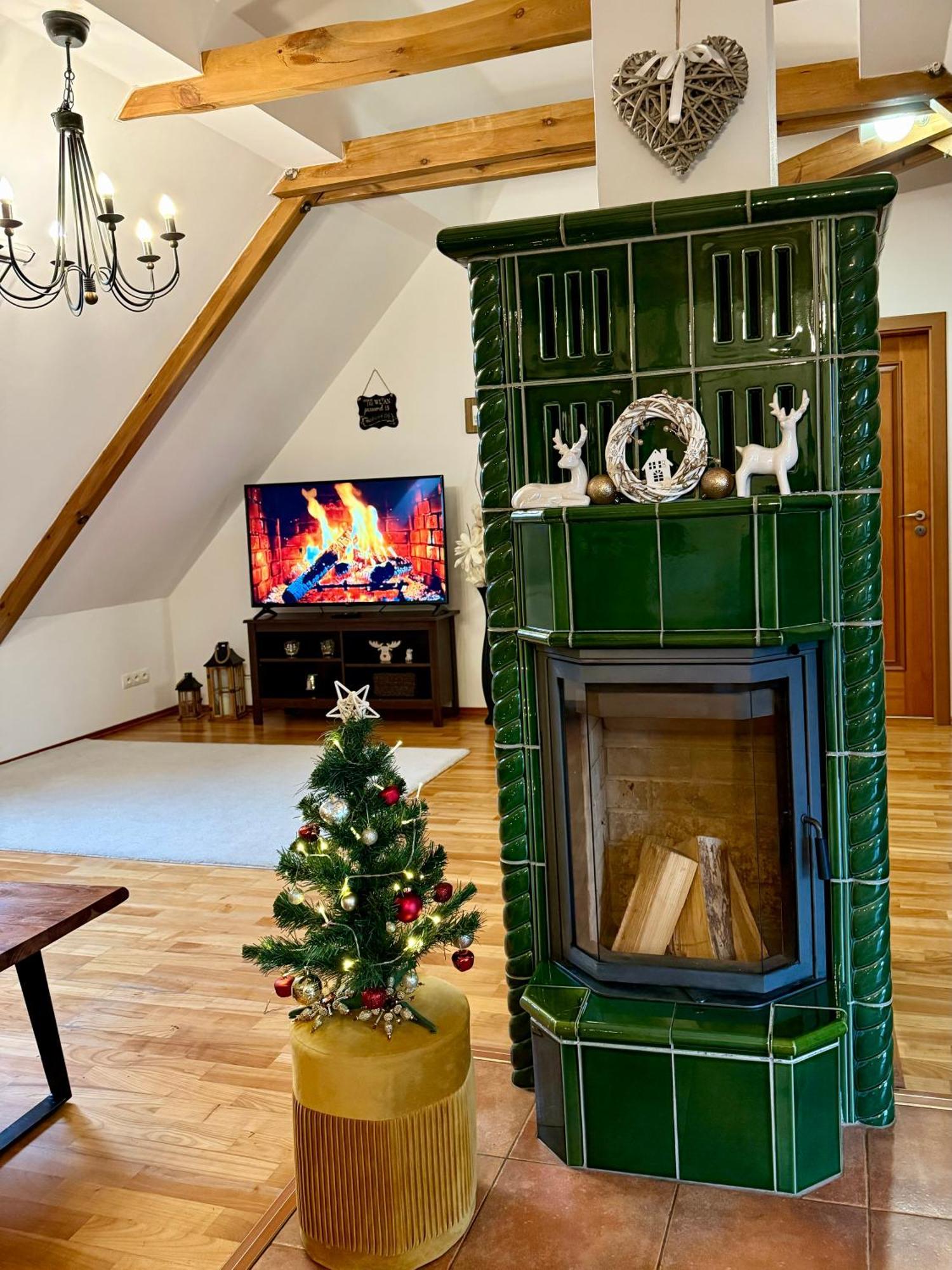 Ferienwohnung Historicky Dum U Lazni Třeboň Exterior foto