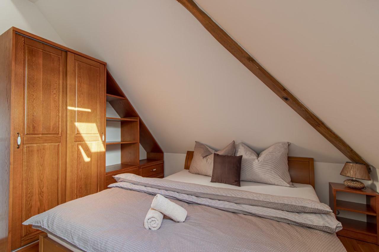 Ferienwohnung Historicky Dum U Lazni Třeboň Exterior foto